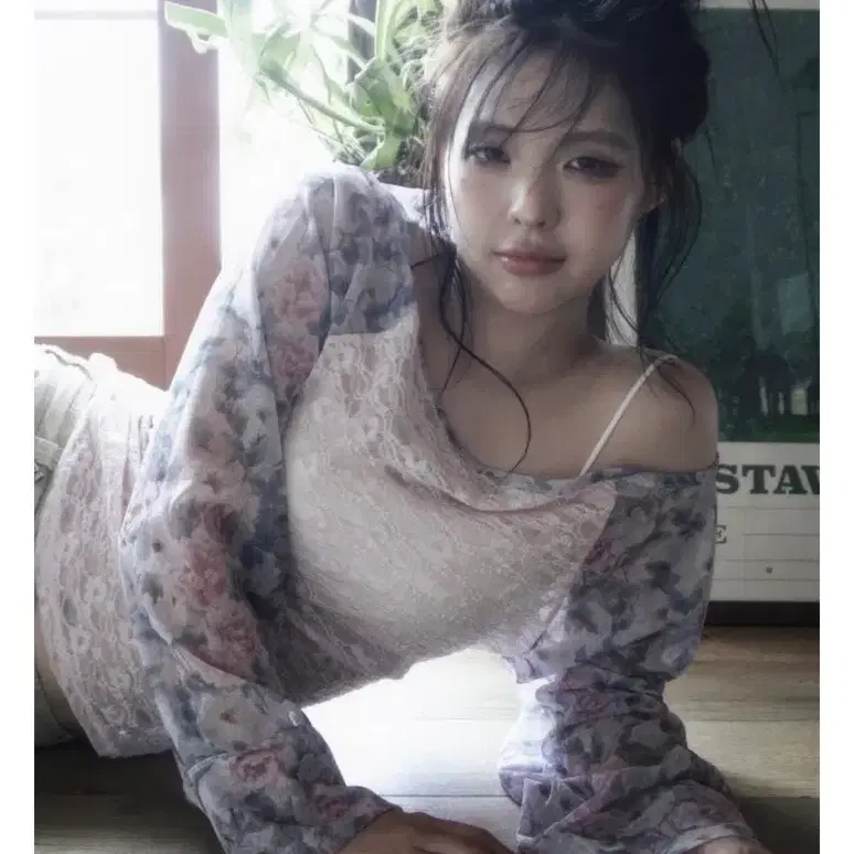 한땀한땀 보트넥 티