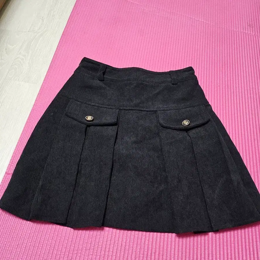블랙 코듀로이 플리츠 스커트 S