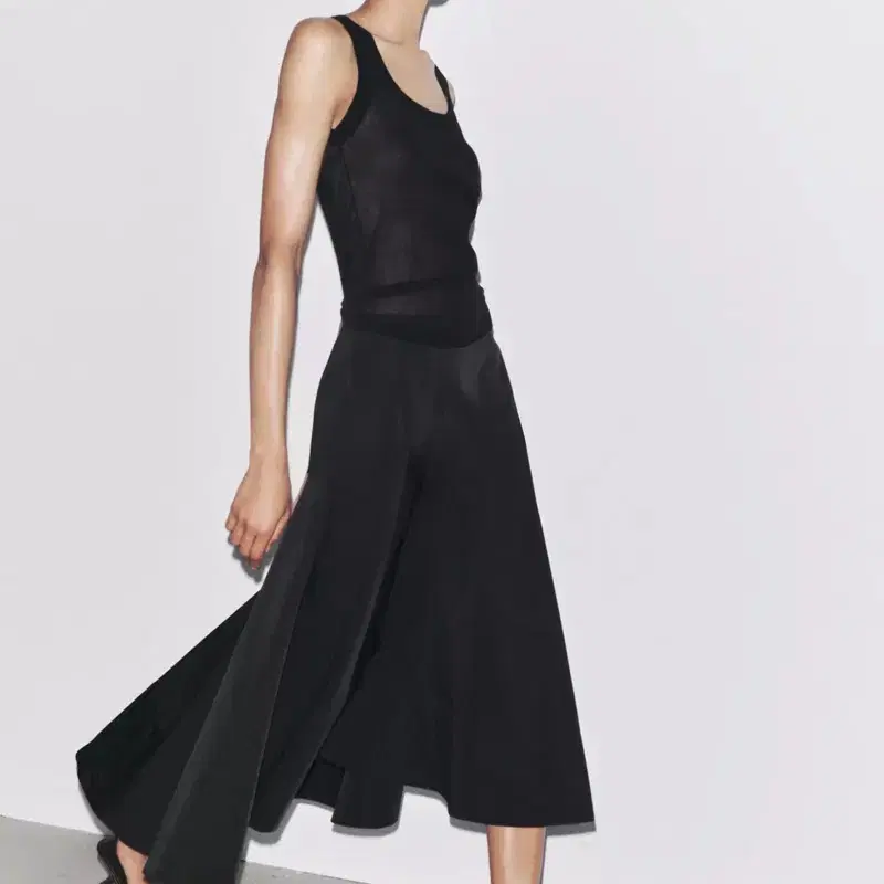 zara 자라 미디 플레어 스커트 ZW 컬렉션 새상품