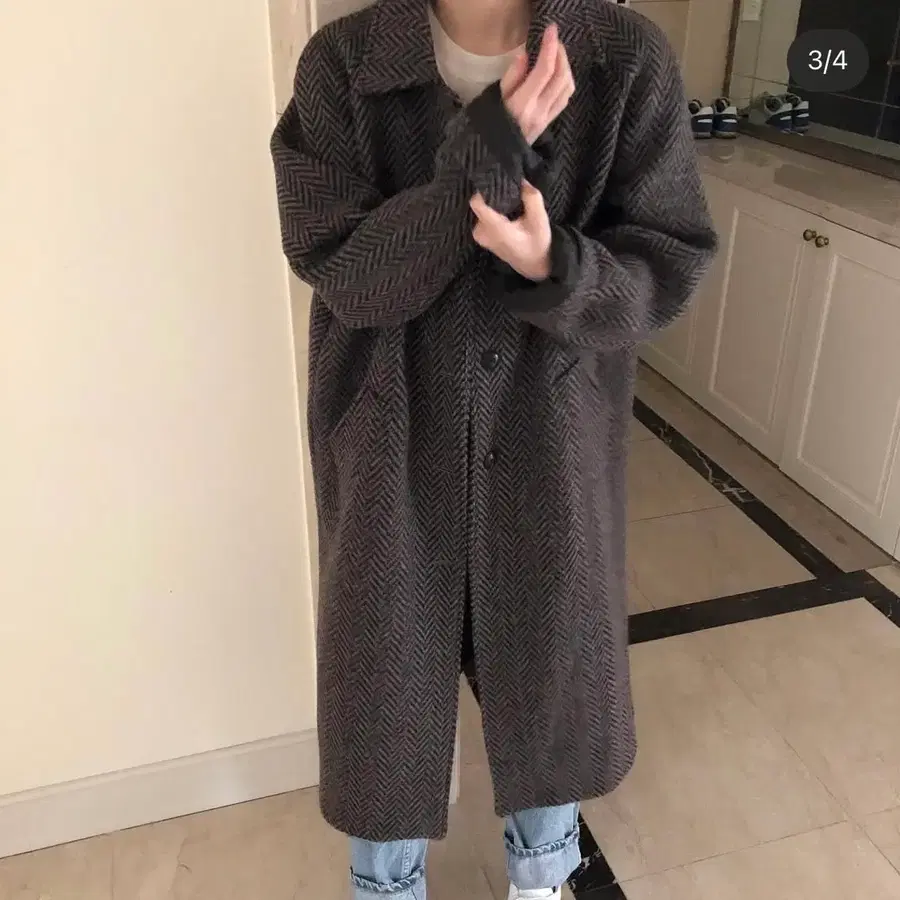joiedevivier 조이드비비에 헤링본롱코트