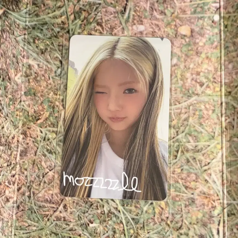 튜이드 서희 에버라인 럭키드로우 럭드 미공포 특전 포카 포토카드