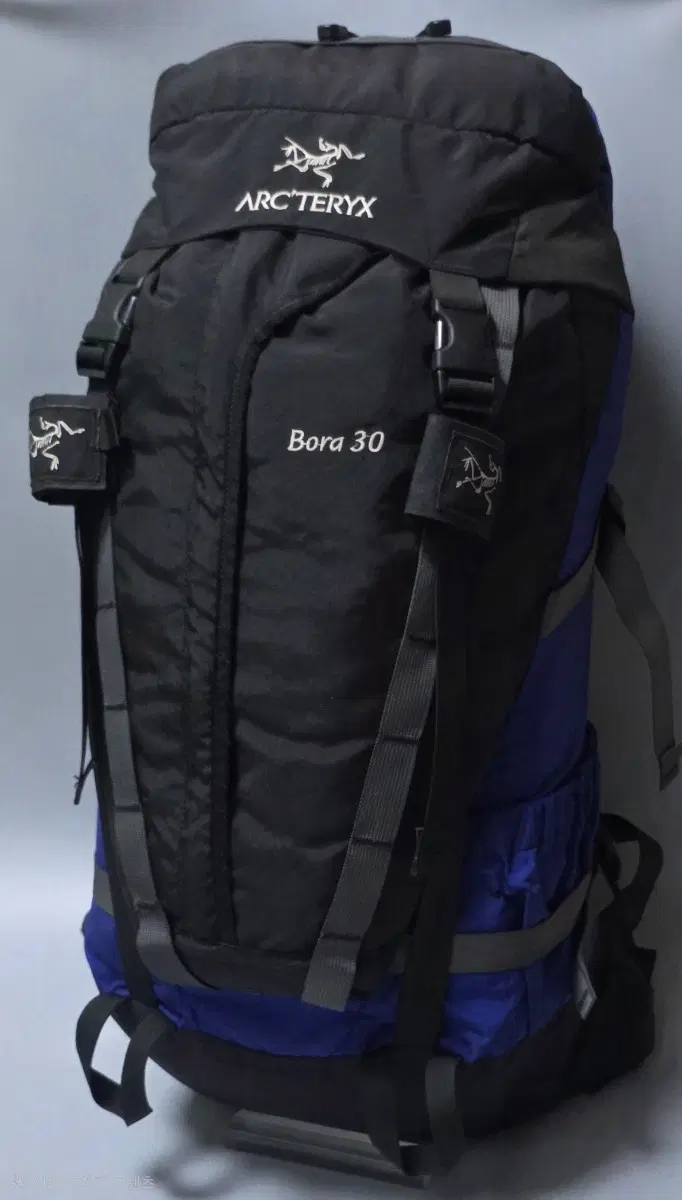 아크테릭스 ARC'TERYX 보라 Bora 30 등산배낭 여행캠핑백팩