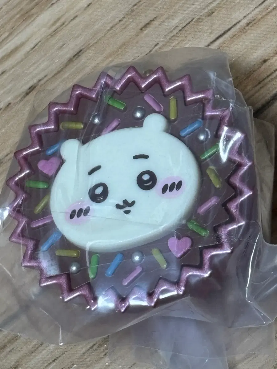 치이카와 하치와레 초코컵 초코 컵케이크 키링 가챠