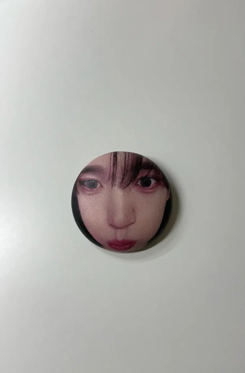 앤더블 제베원 한유진 말랑핀뱃지