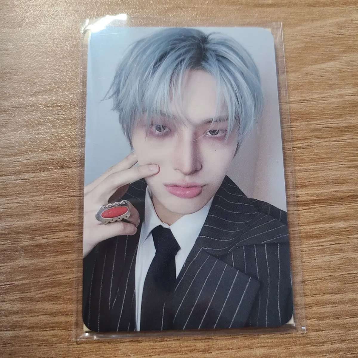 에이티즈 골든아워5 팝업 민기 스트링백 특전 포카 포토카드