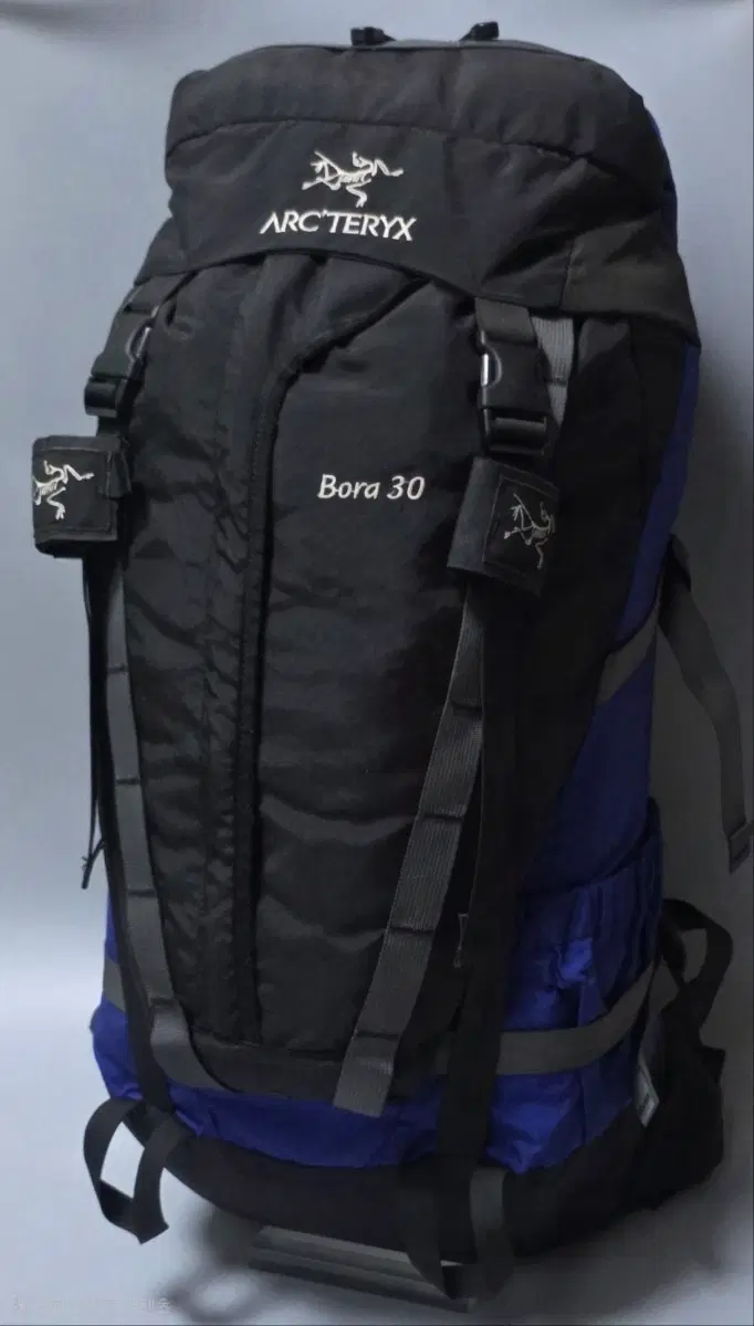 아크테릭스 ARC'TERYX 보라 Bora 30 등산배낭 여행캠핑백팩