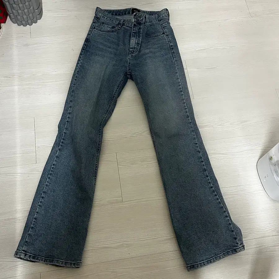 청바지 부츠컷 데님