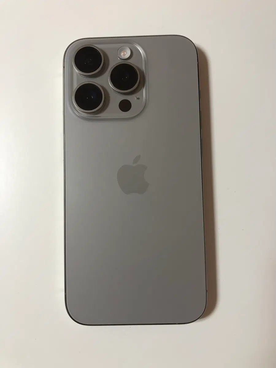 아이폰15 프로 내추럴티타늄 256GB
