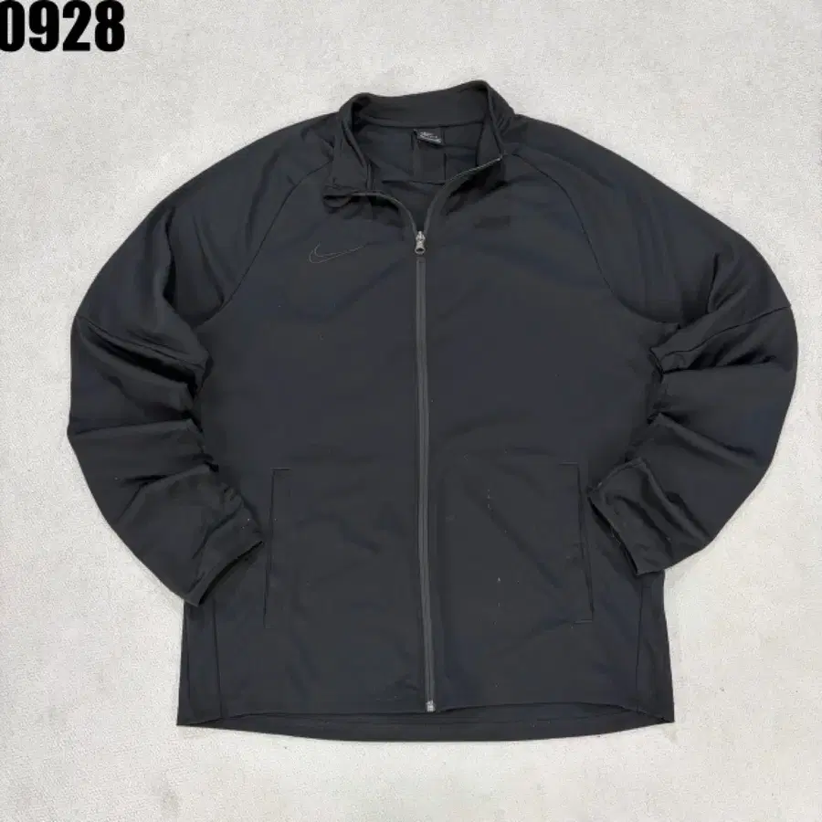 나이키 블랙 트랙 재킷 2XL
