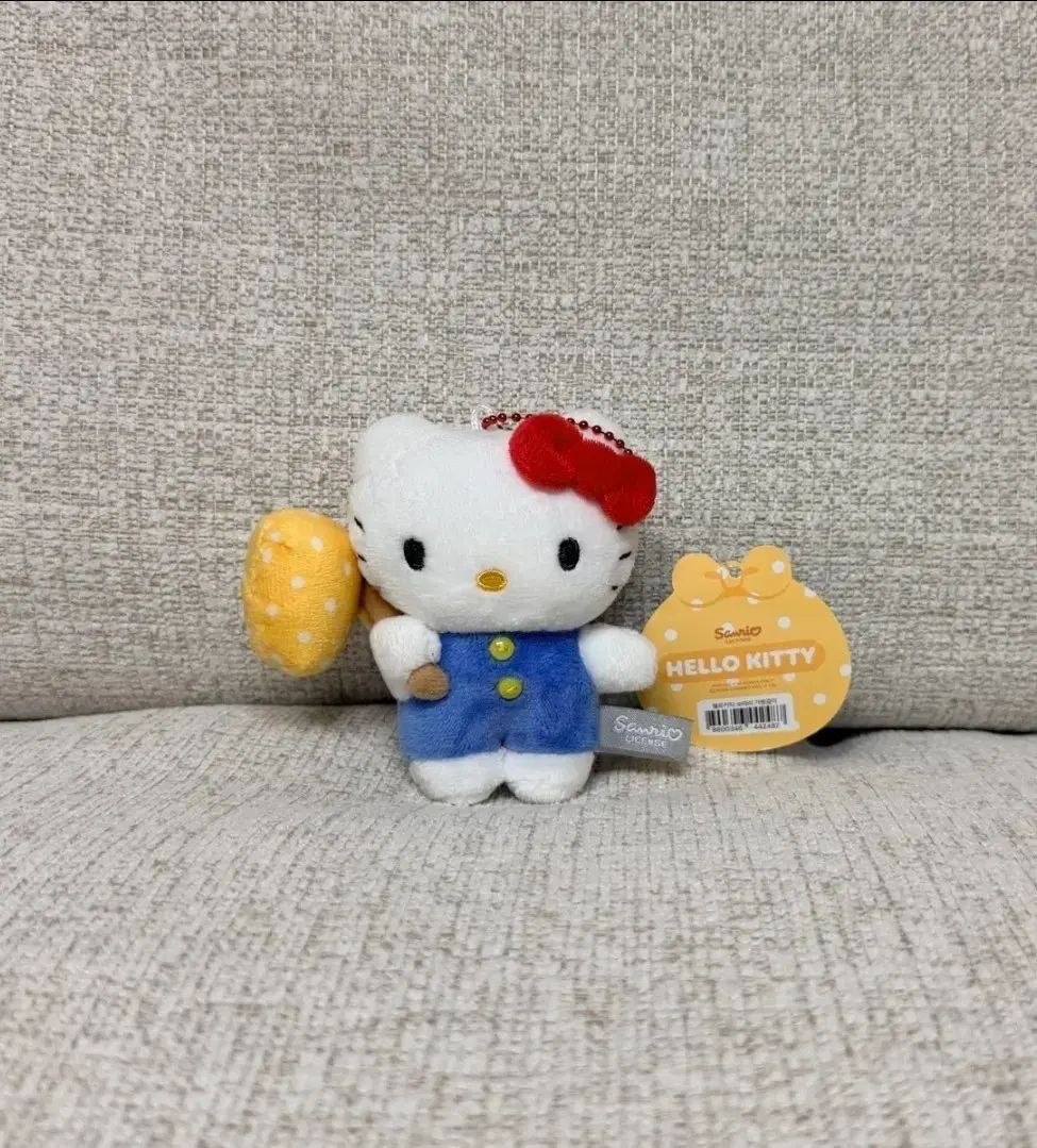 정품 산리오 헬로키티 보따리 10cm 키링 인형 가방고리