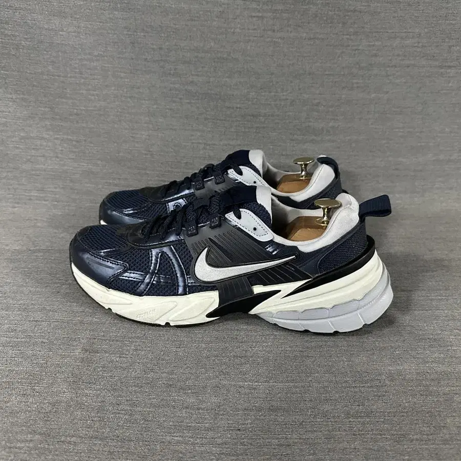 나이키 V2K 런 옵시디언 썬더블루/남성(275mm)/s2382/상태최상