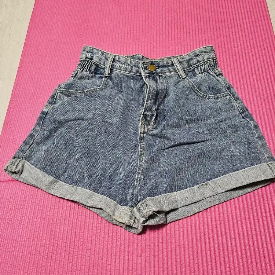 롤업 데님 숏팬츠