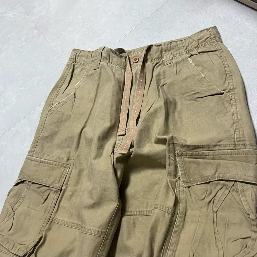 [32] 빈티지 베이지 멀티포켓 와이드 카고 팬츠 바지