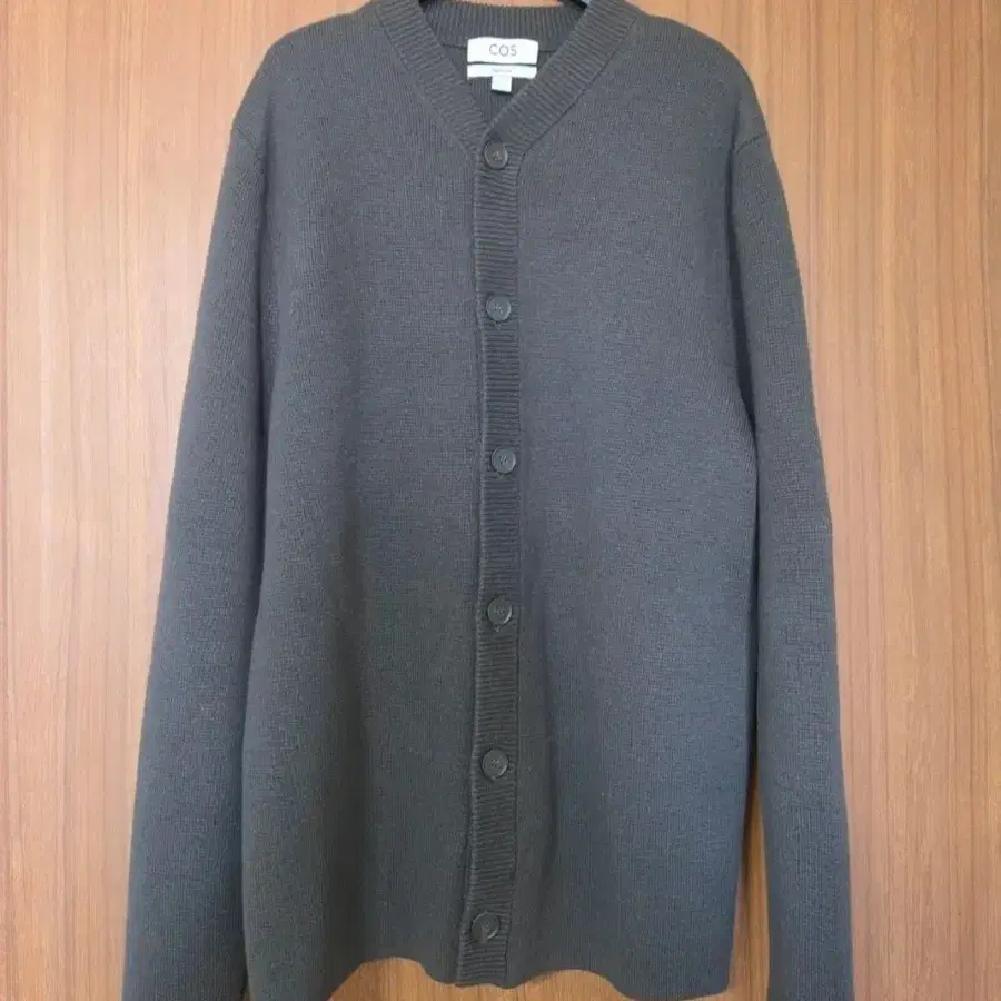 COS 가디건 다크그레이 100~105