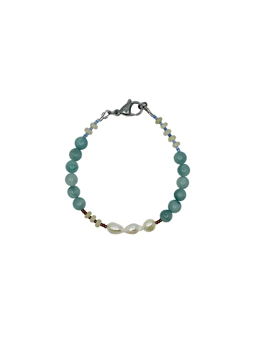 Pearl splash bracelet