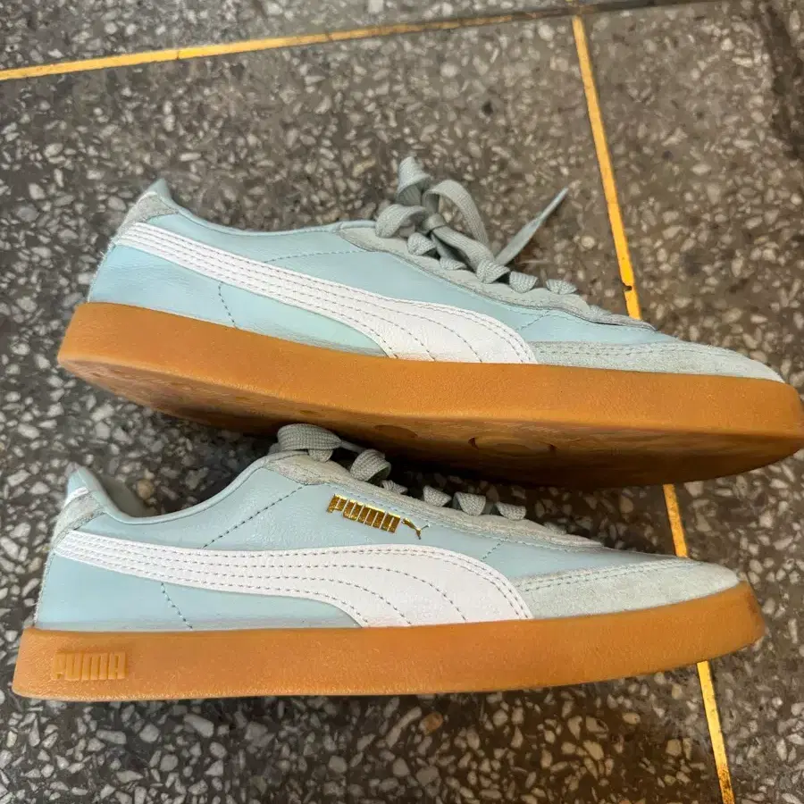푸마 운동화 클럽 II 에라 39744708 230사이즈