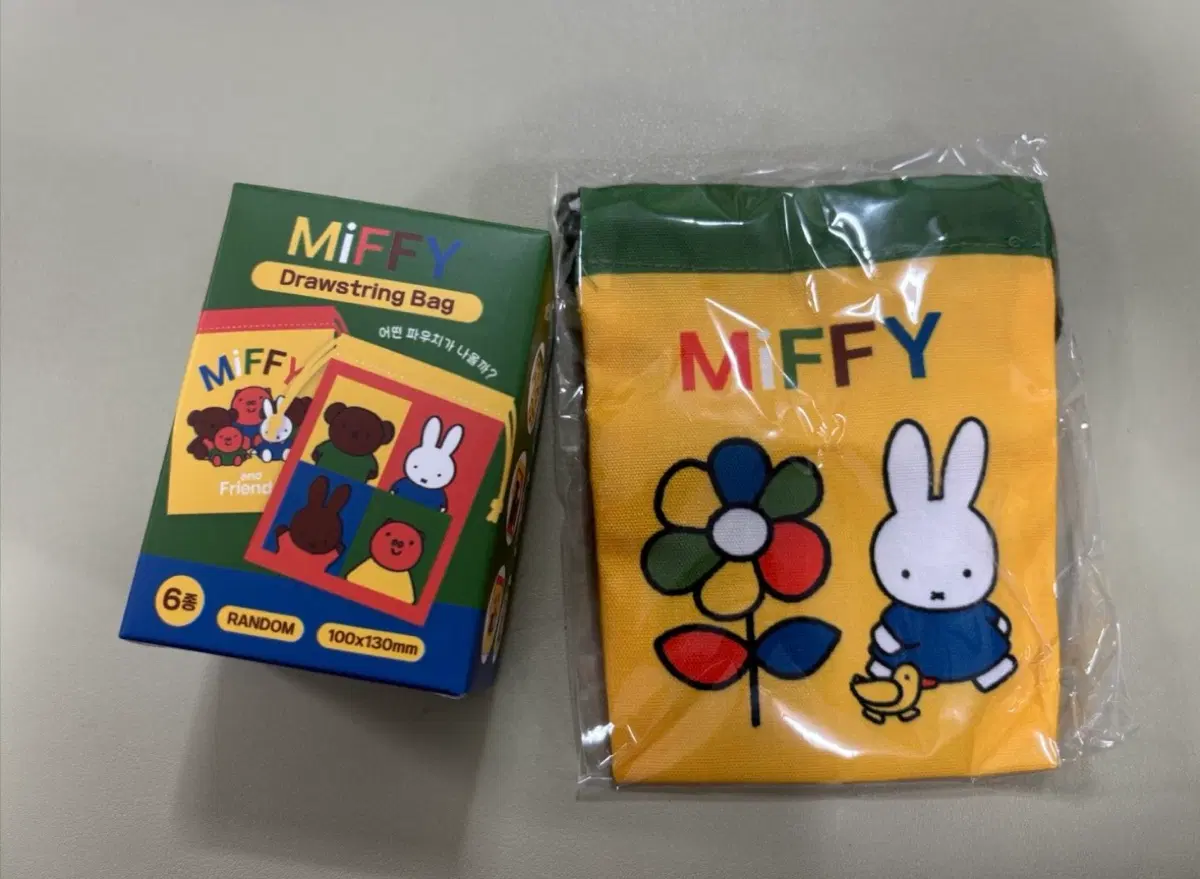미피 랜덤 조리개 파우치