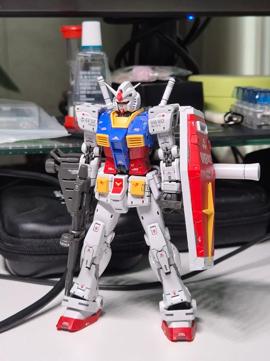 (상급) RG RX-78-2 퍼스트건담 2.0 반다이 건프라