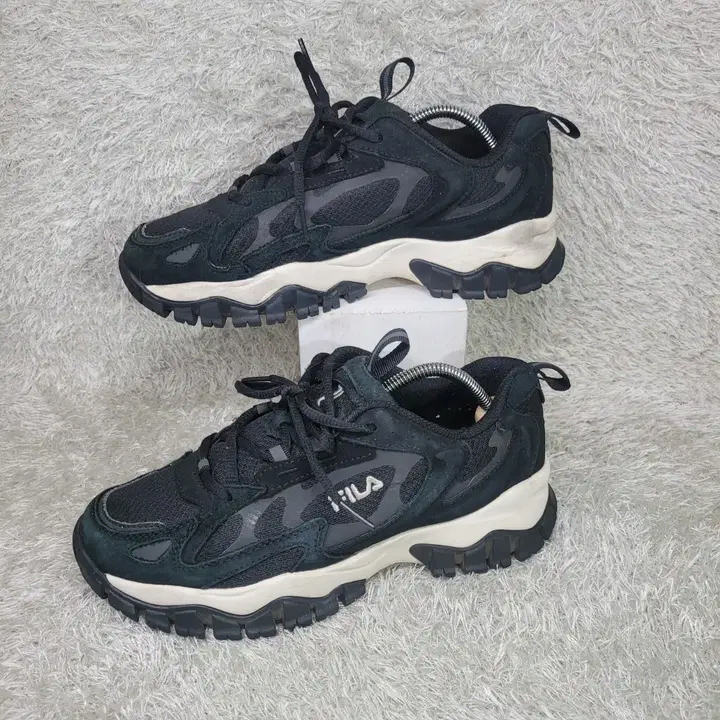 250 휠라 FILA 더블오버 컴포트 스니커즈