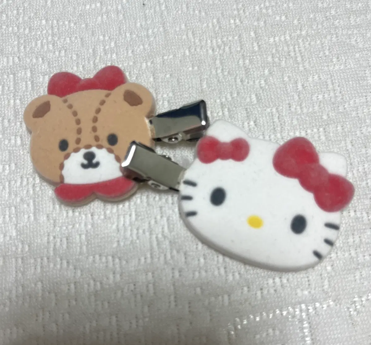 산리오 헬로키티 머리핀 세트