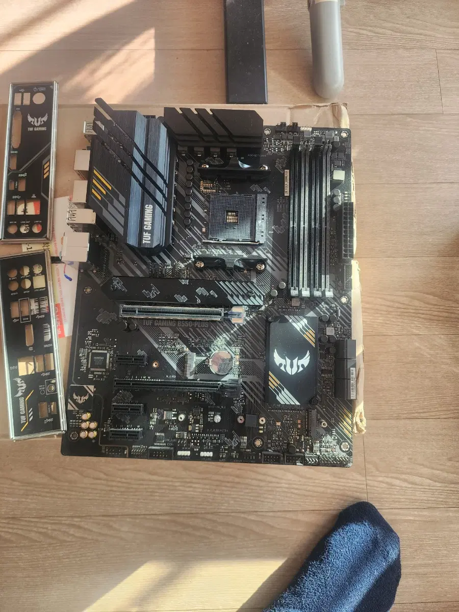 부품각개 asus b550 plus,삼성 ddr4 램 3200 32gb, 파워,수냉쿨러