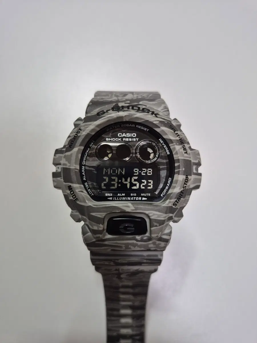 지샥 GD X6900CM 5 그레이 카모
