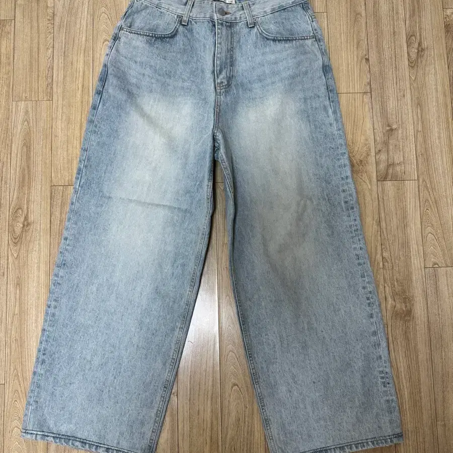 다이브인 LOOSED WIDE DENIM PANTS (LIGHT BLUE) 1