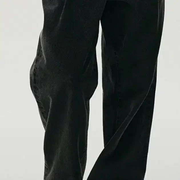 유니 데일리 핀턱 데님 팬츠 [블랙]