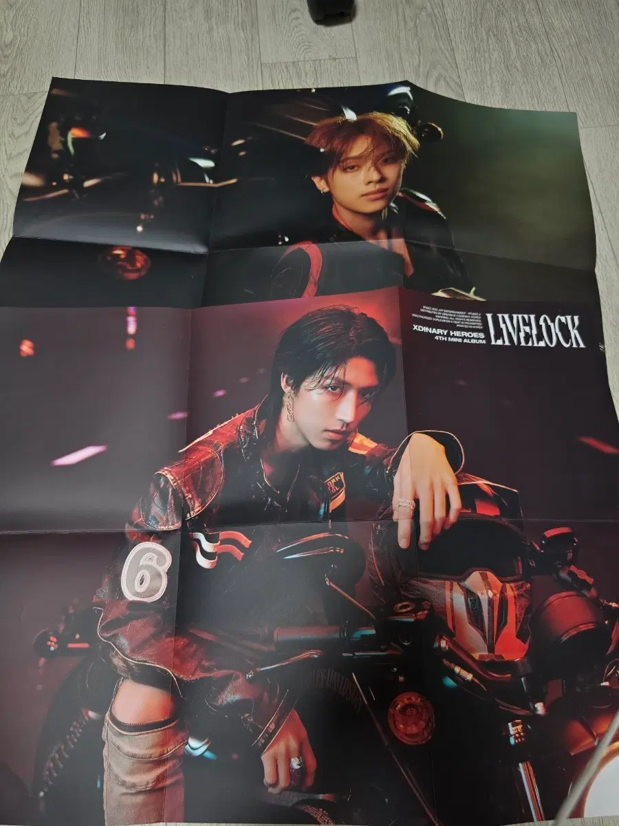 엑디즈 엑스디너리히어로즈 사전구매 특전가온 준한 포스터 livelock
