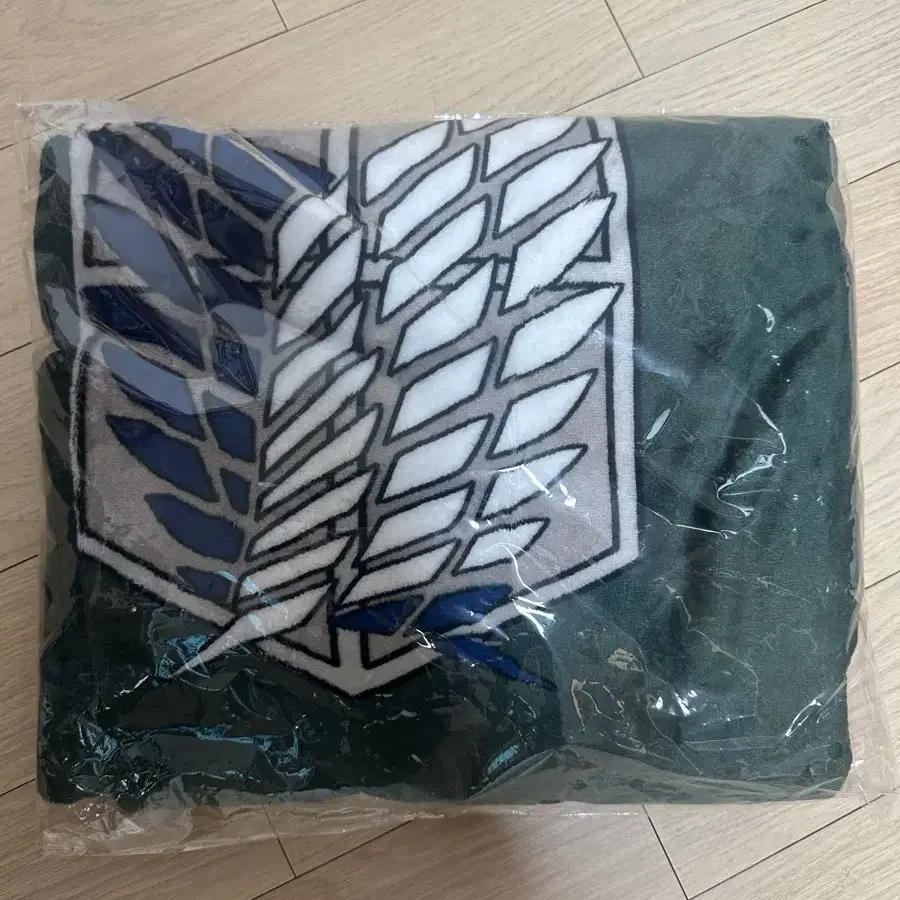 진격의거인 프랭크버거 망토