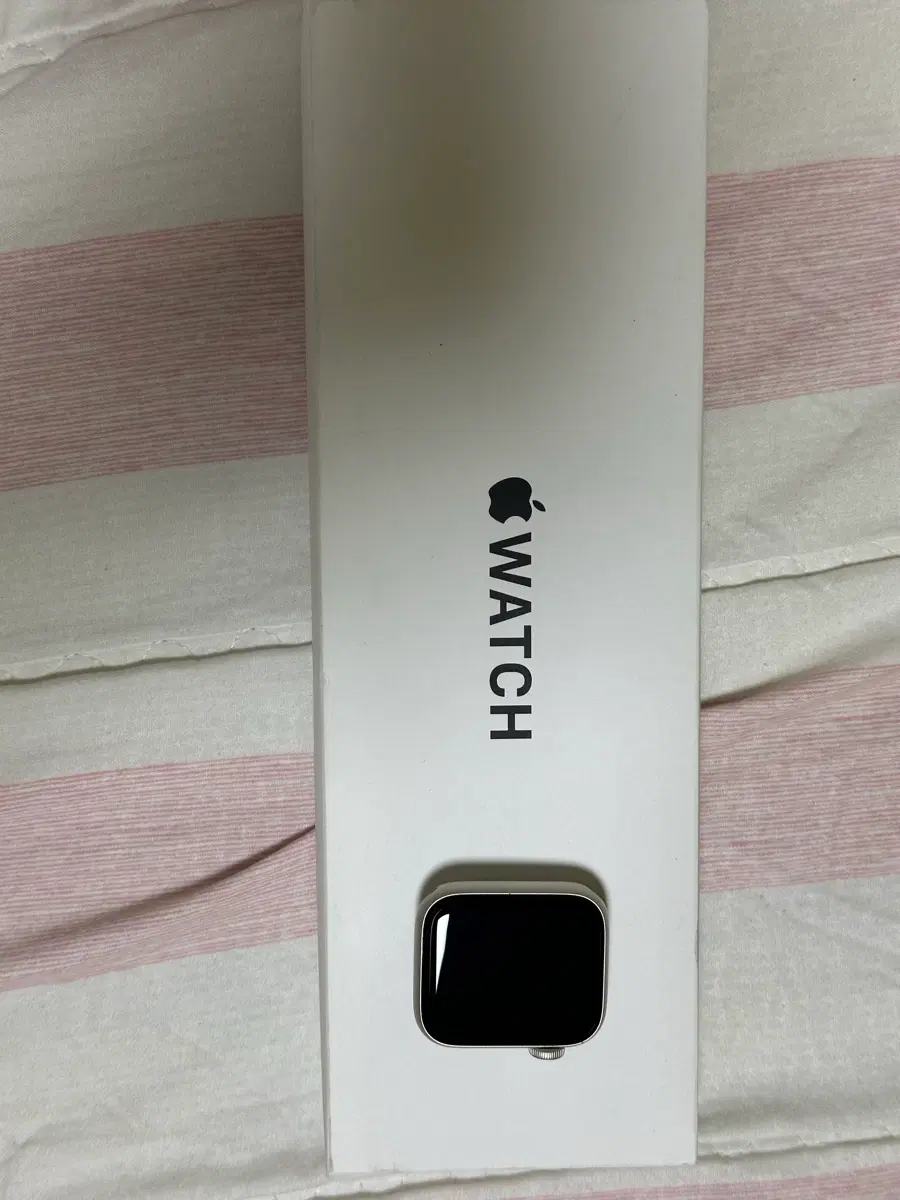애플워치se2 스타라이트 40mm and GPS