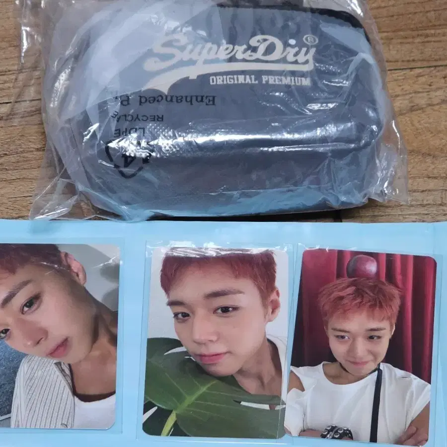 박지훈 바디엘스 공방포카 팝니다