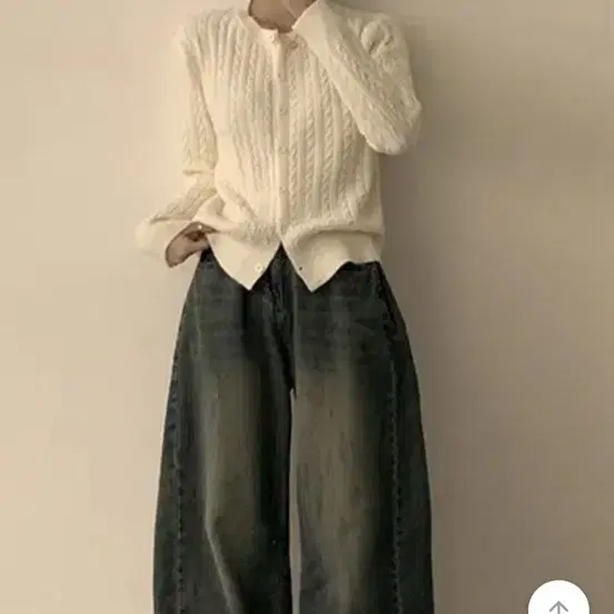아이보리니트