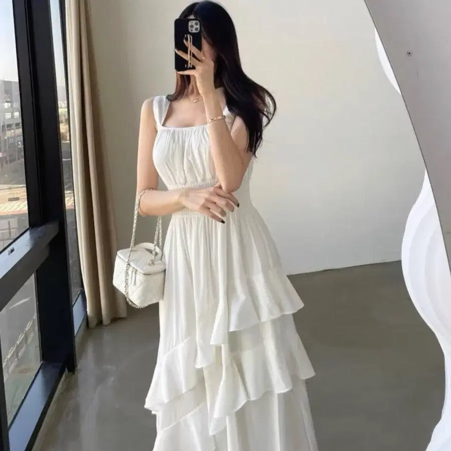 252. 스위트글램 화이트 스폰 프릴 롱 캉캉원피스