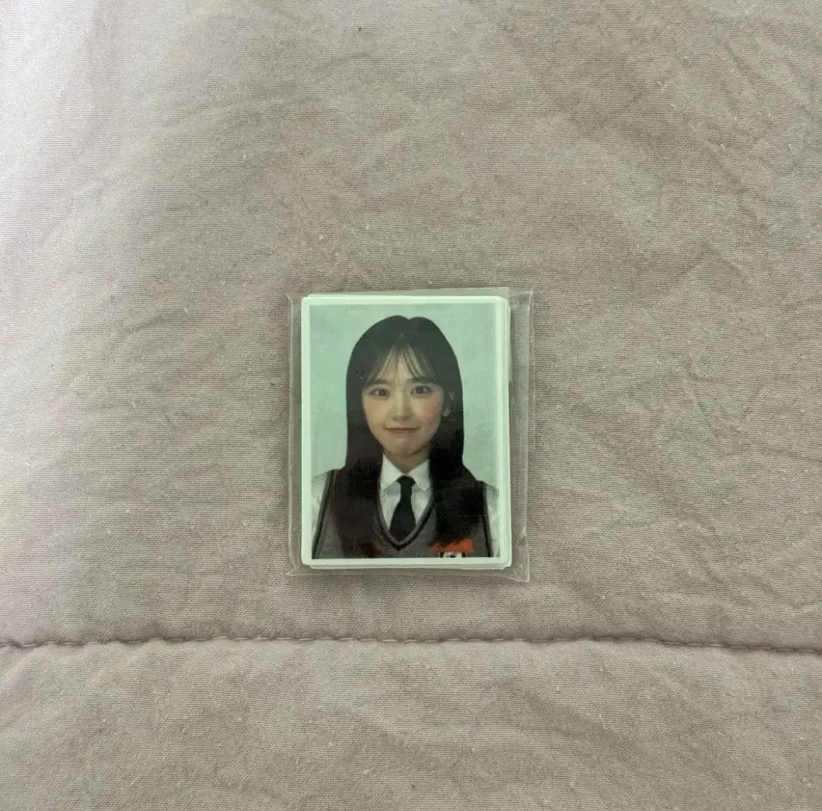 아이브 안유진 증명사진 비공굿