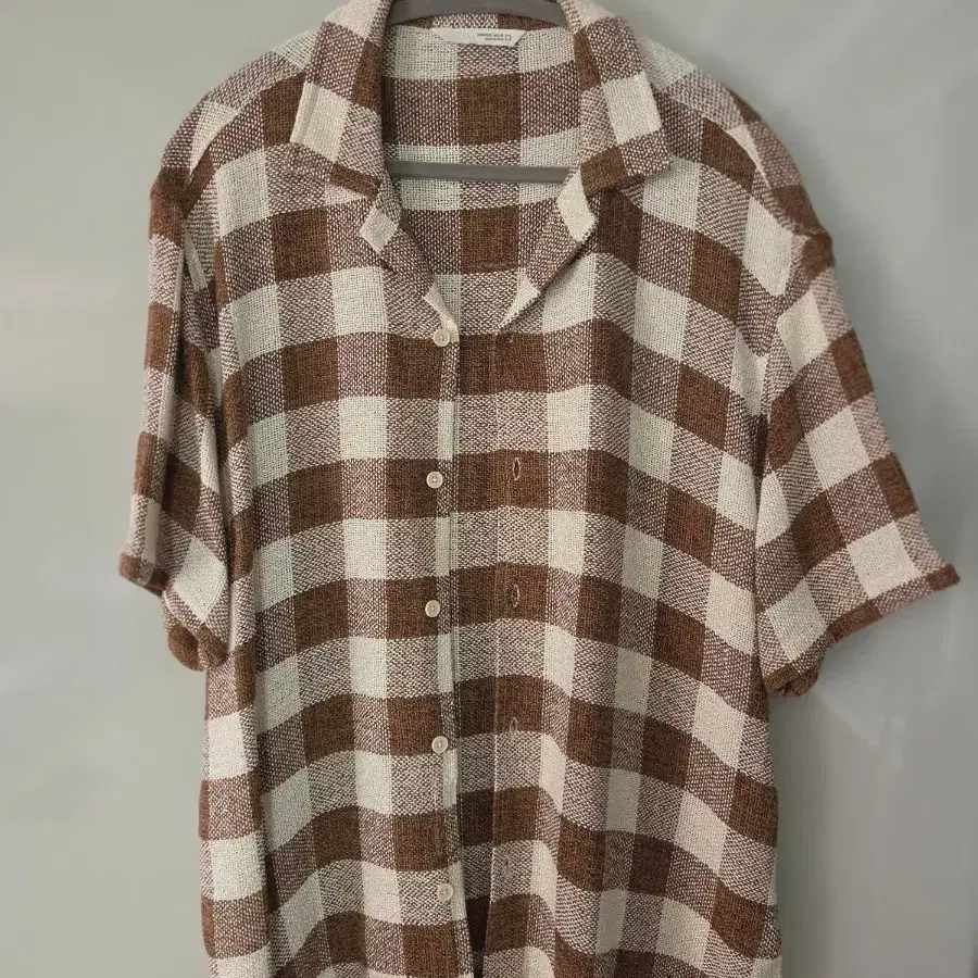 자라 브라운 체크 반팔 셔츠 XL