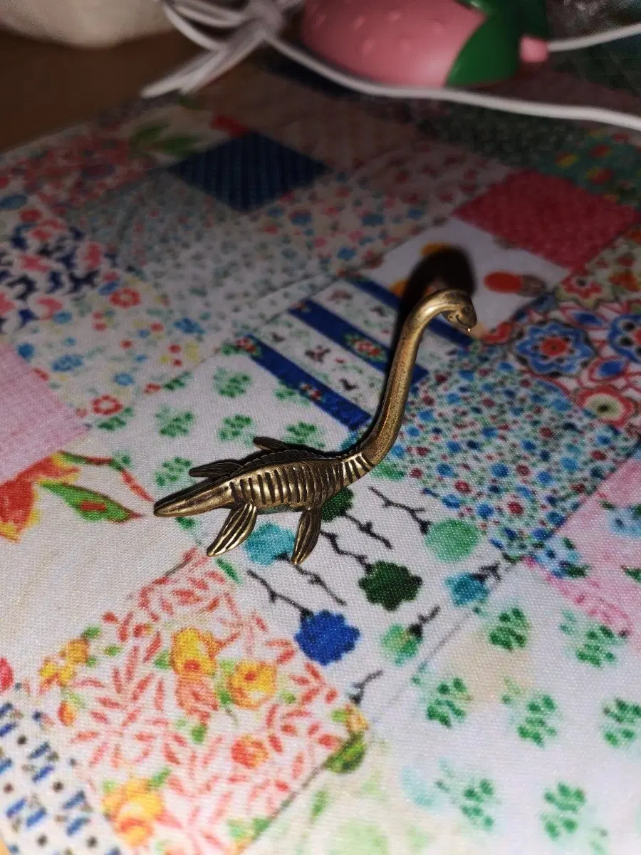 호수 괴물 네시 nessie 황동 피규어