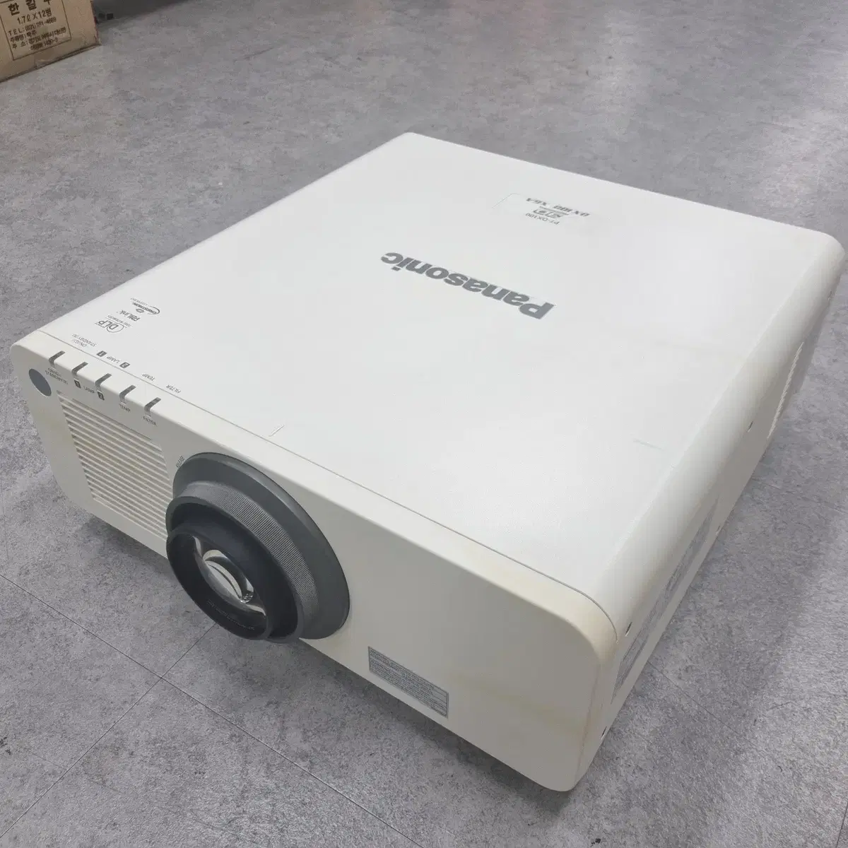 파나소닉 PT-DX100 10000안시 600인치 XGA 중고 빔프로젝터