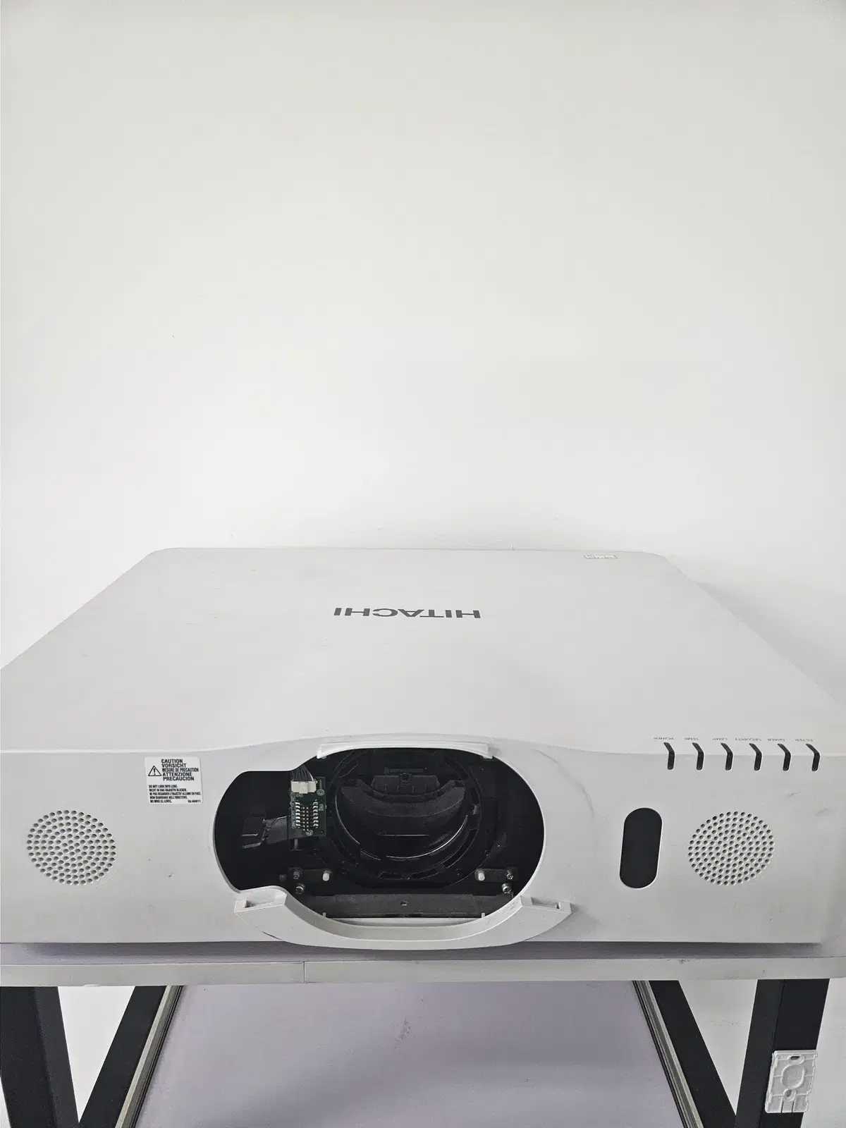 히타치 MVP-X6200 6000안시 프로젝터 판매