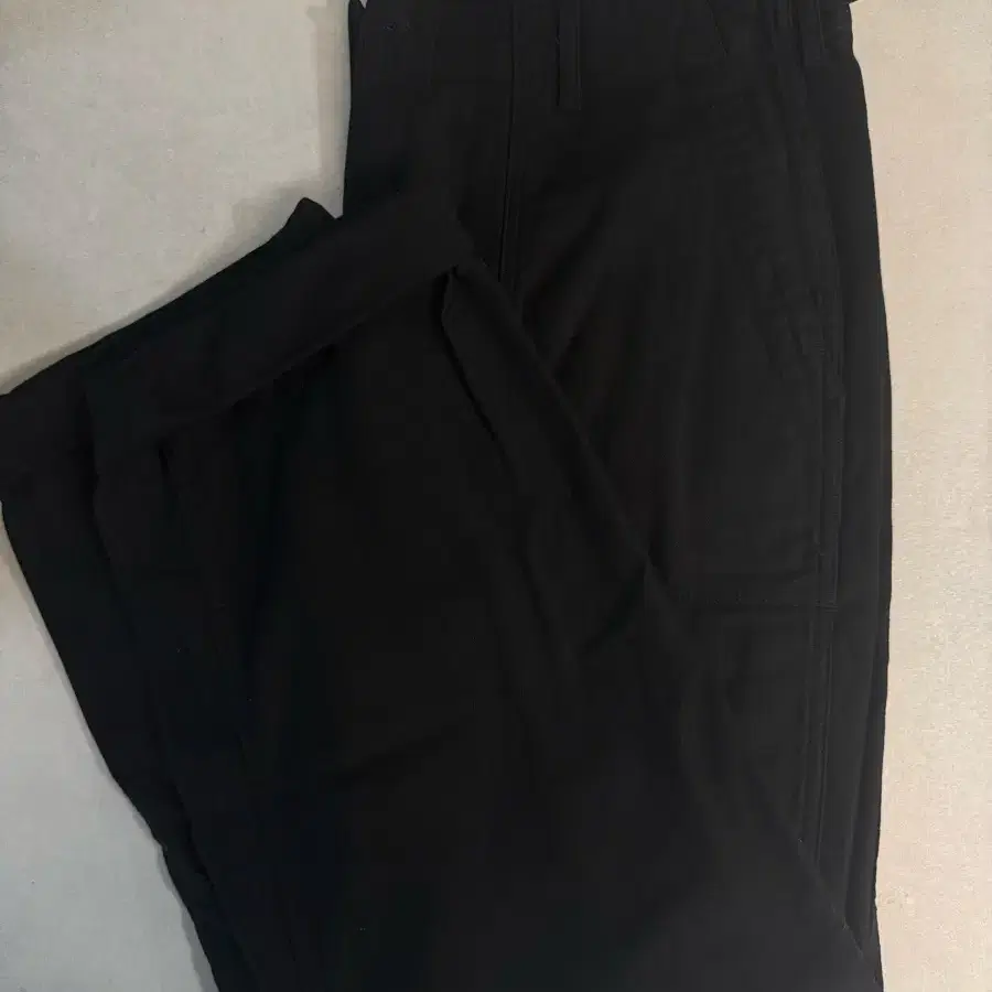 무신사스탠다드 무탠다드 블랙 퍼티그 36