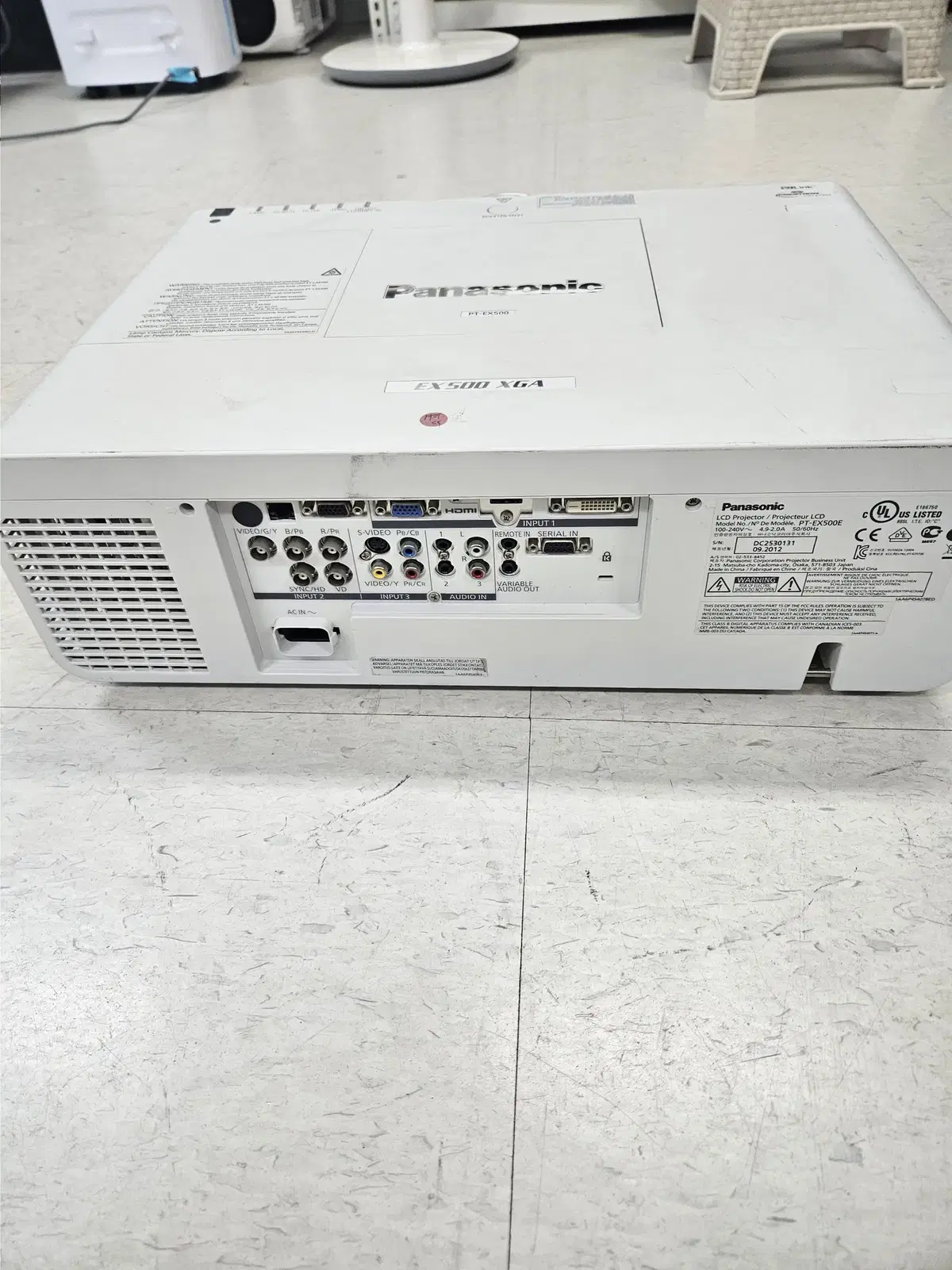 파나소닉 PT-EX500 프로젝터 판매합니다.
