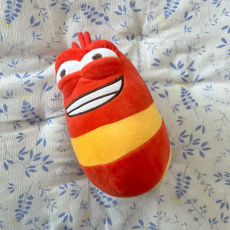 라바 레드 인형