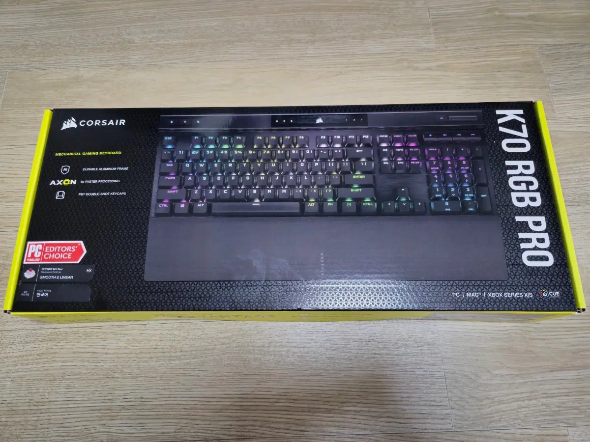 커세어 K70 RGB PRO 게이밍 키보드