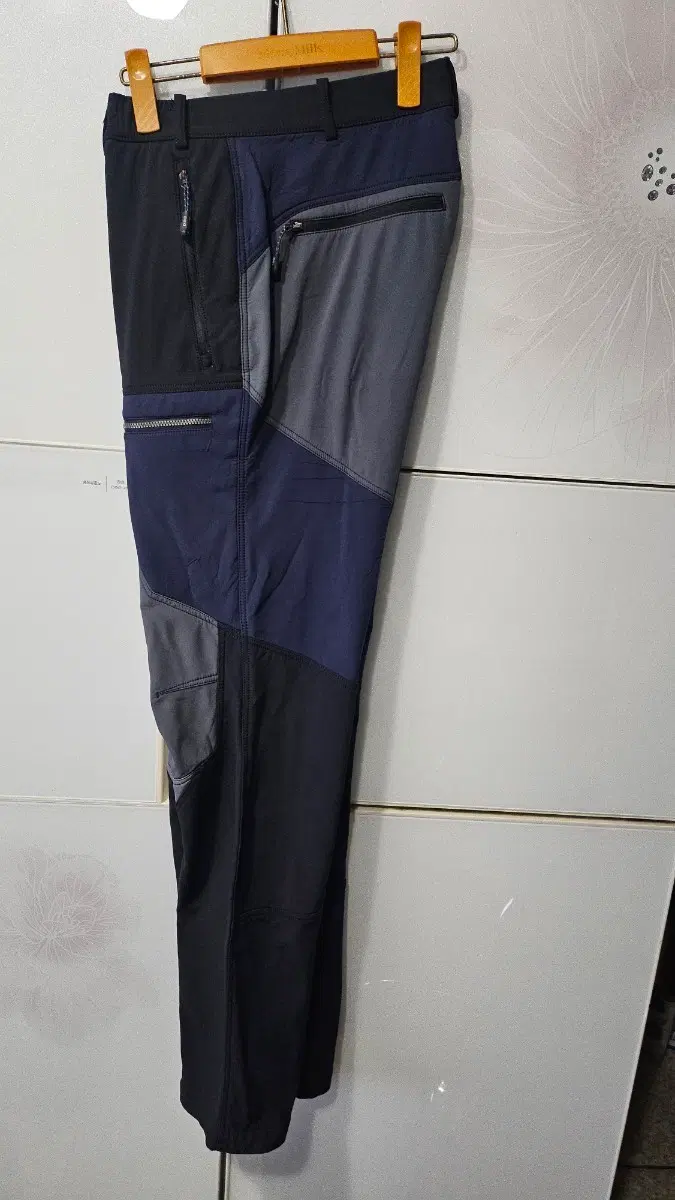에코 카모 패턴 아웃도어 바지 2톤 배색