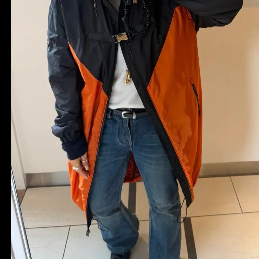 프라다 Prada Re-Nylon 스트링, 윈드브레이커