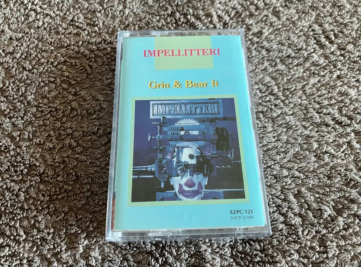 90년대 Impellitteri 임펠리테리 정규 2집 Grin and Bear It 앨범 국내 라이센스 헤비메탈 카세트테이프