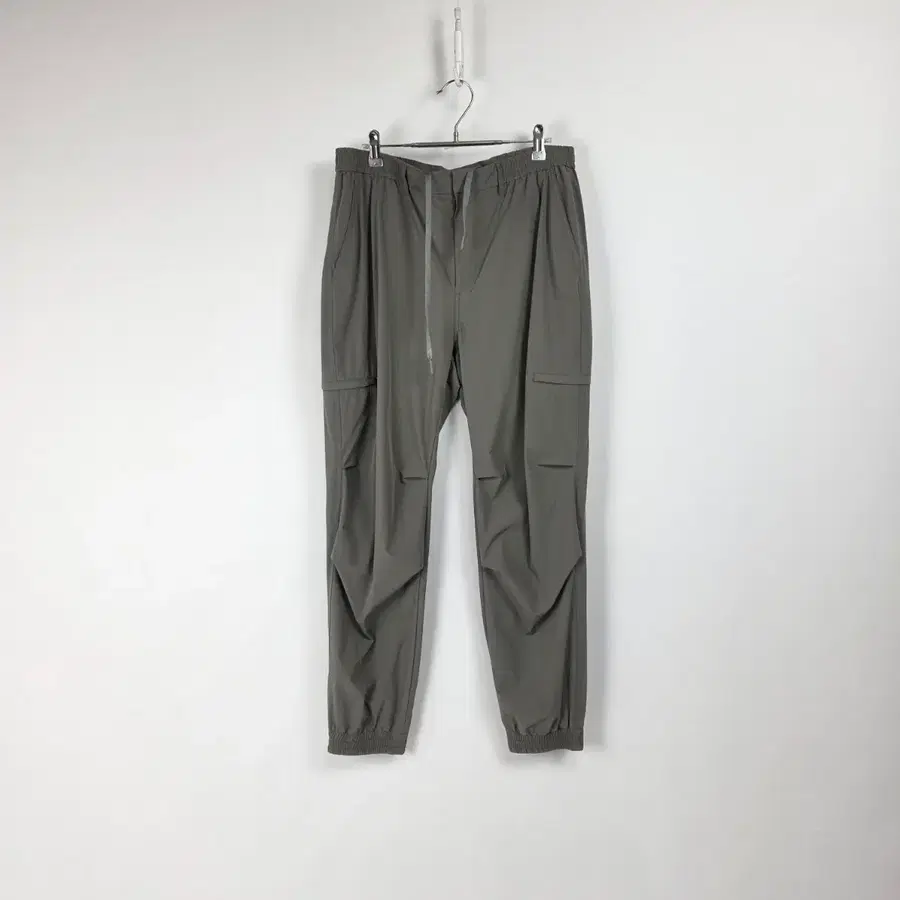 지오다노 약기모 파라수트 밴딩 조거 팬츠 카키 그레이 남 34-36인치 260928