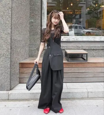 sorin TR 트로피컬 원 숄더 멜빵바지