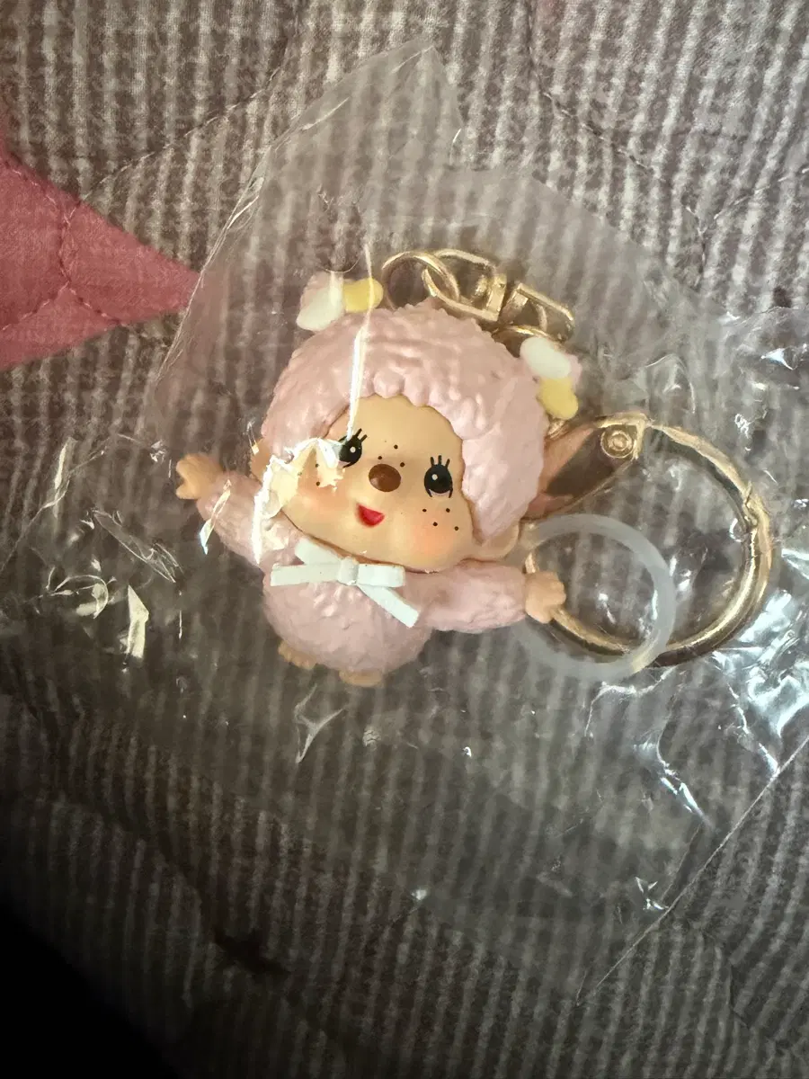 몬치치 베라 핑크