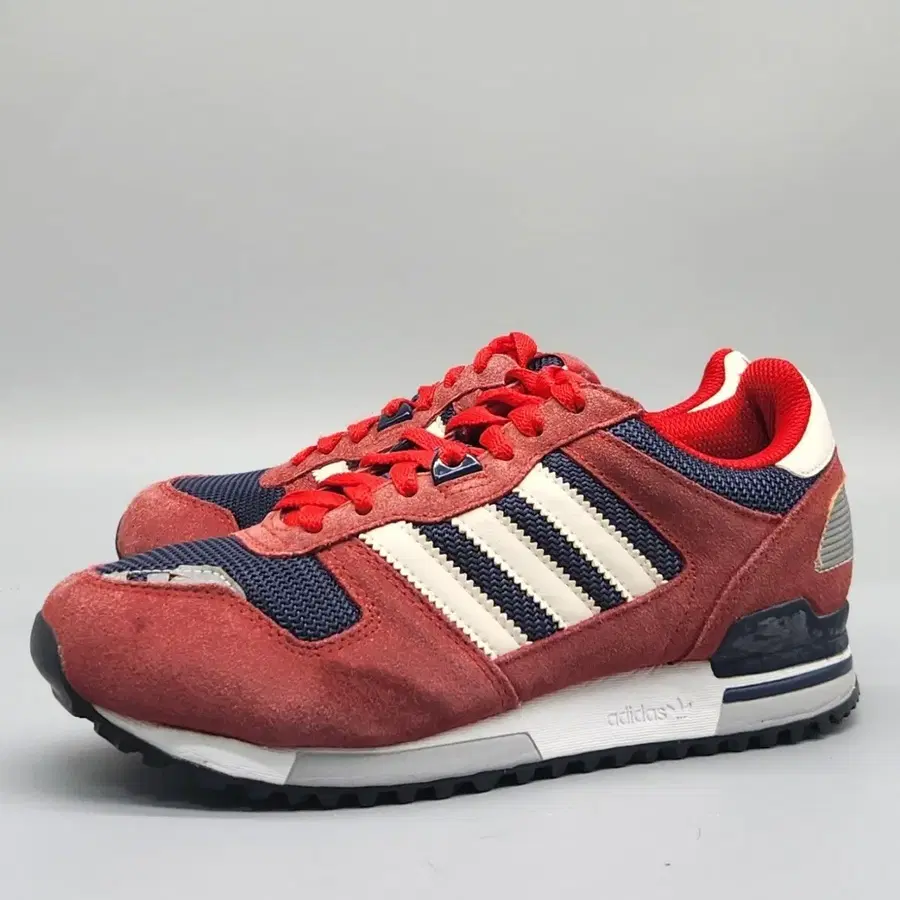 g 아디다스 ZX700 운동화 220